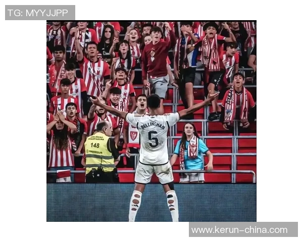 足球明星风采尽收眼底各类球星照片汇总让你领略足坛魅力与激情