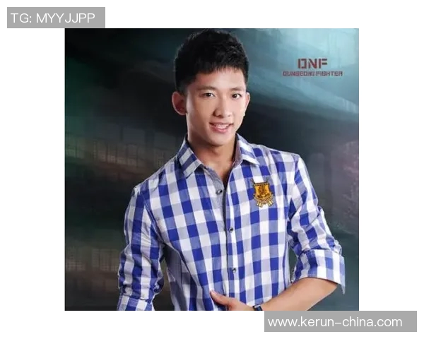 足球场上的传奇人物厉害的11号明星引领潮流与荣耀的故事 足球场上的传奇人物厉害的11号明星引领潮流与荣耀的故事