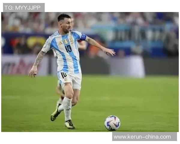 足球明星的真实魅力解析高清图片展示你不知道的帅气瞬间 足球明星的真实魅力解析高清图片展示你不知道的帅气瞬间