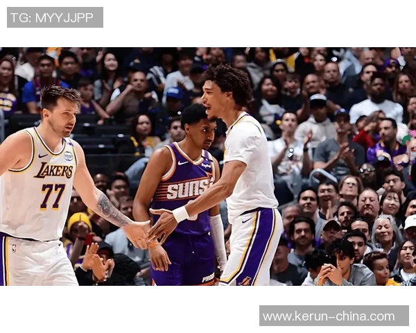 湖人对阵太阳精彩回放全场集锦与分析带你重温比赛瞬间 湖人对阵太阳精彩回放全场集锦与分析带你重温比赛瞬间